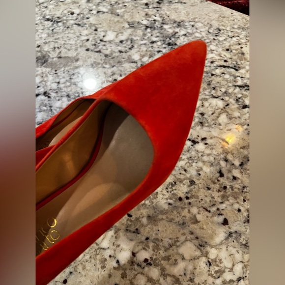 Franco Sarto Coral Suede Pump Pointed Toe 2” Heel Global Size 7 - Picture 5 of 8